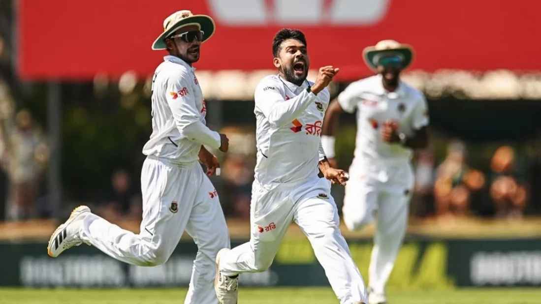 মিরাজের ফাইফার, ইতিহাস গড়তে বাংলাদেশের লক্ষ্য ৫৭