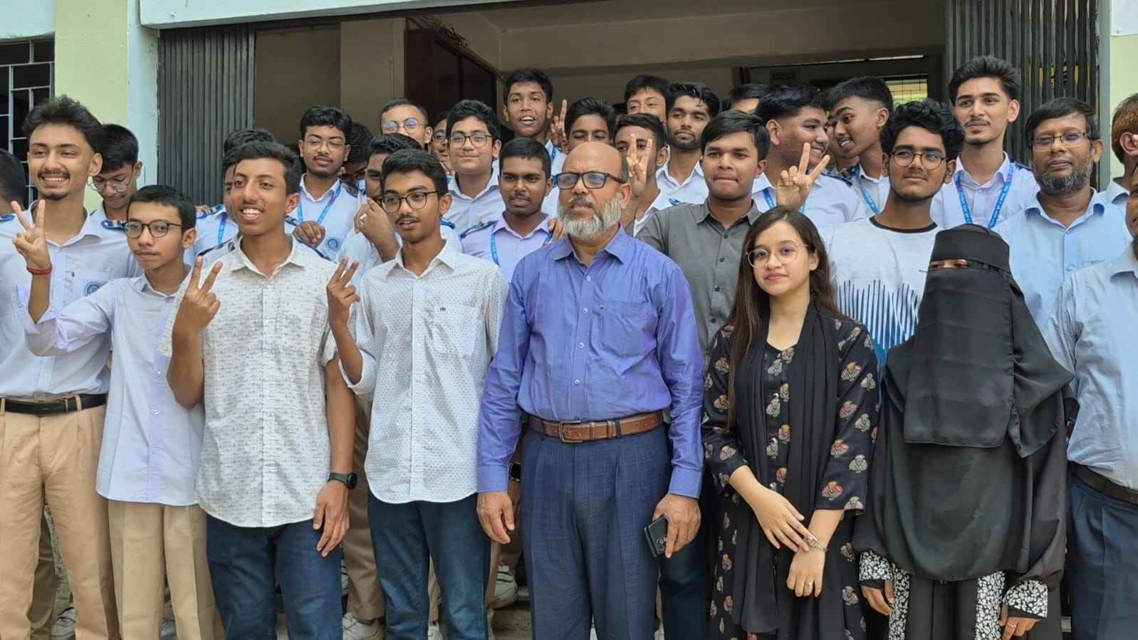 এসএসসির ফলে রাজশাহী বোর্ডে বগুড়ার বাজিমাত