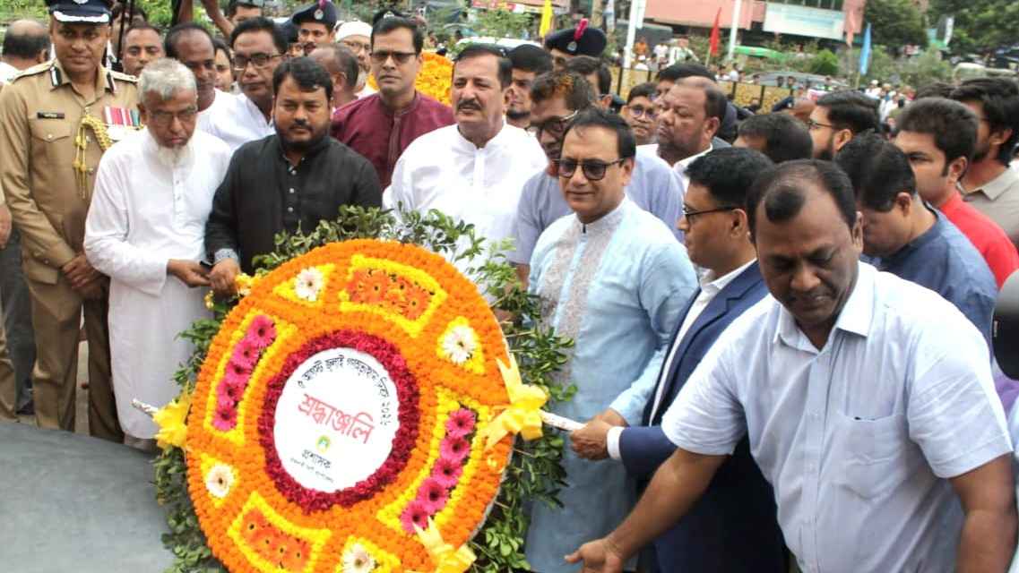 জুলাইয়ের শহীদ পরিবার ও আহতদের পাশে থাকবে সরকার: ভূমিমন্ত্রী