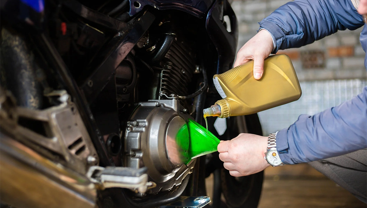 engine_oil_pic