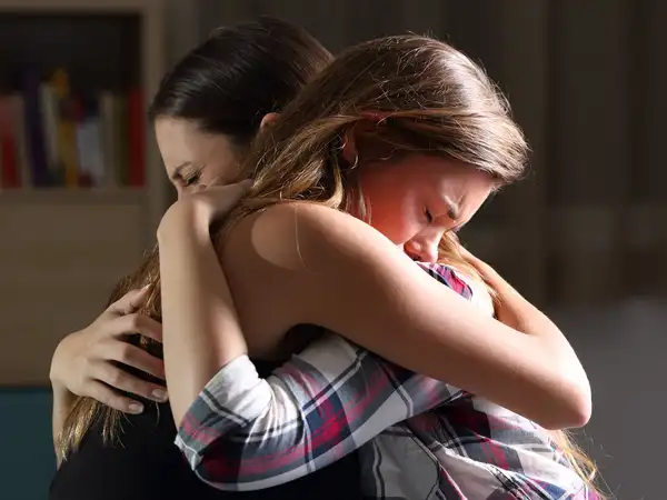 hugs1_gettyimages
