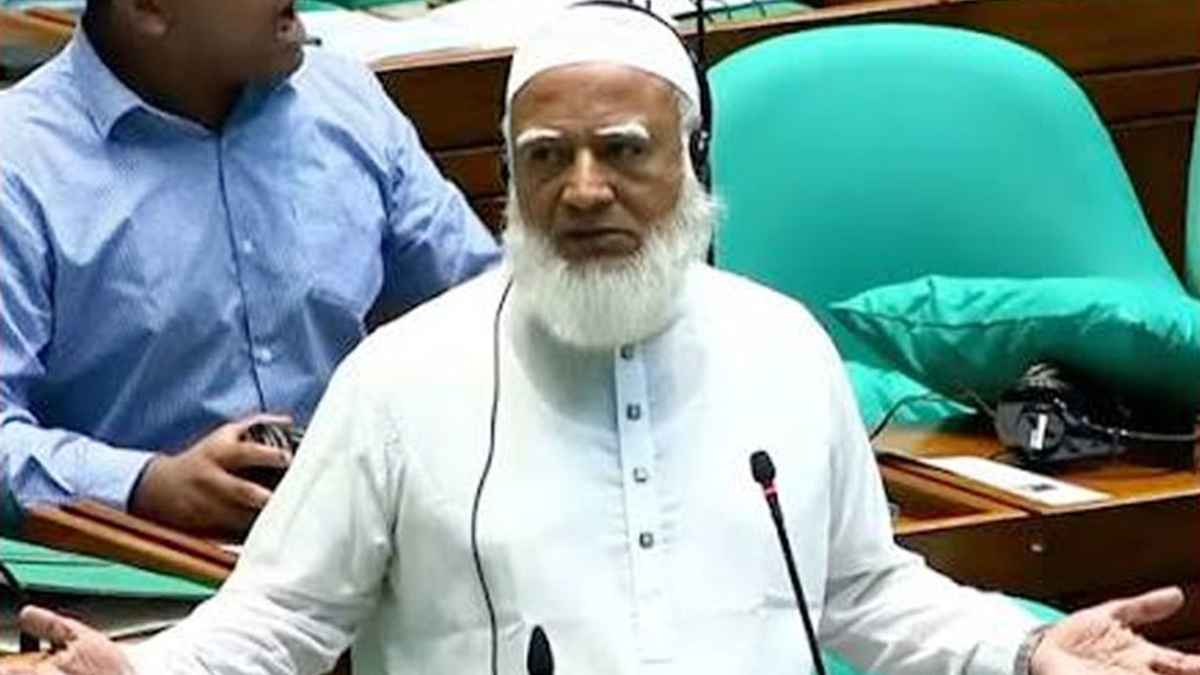 স্বরাষ্ট্রমন্ত্রী নিজেকে কী মনে করেন বুঝতে পারছি না: বিরোধীদলীয় নেতা