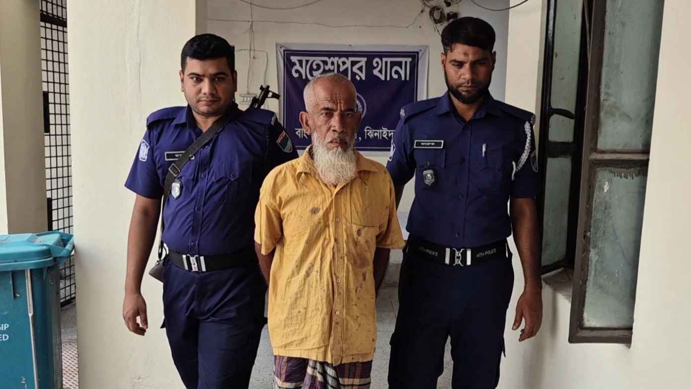 মহেশপুরে শিশু ধর্ষণের অভিযোগে বৃদ্ধ আটক