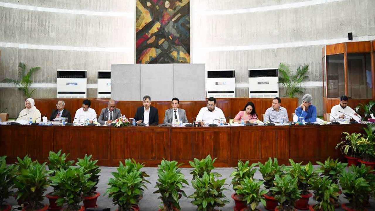 জুলাই আন্দোলনের অংশীজনদের মতামতেই চূড়ান্ত হবে সংবিধান সংশোধন