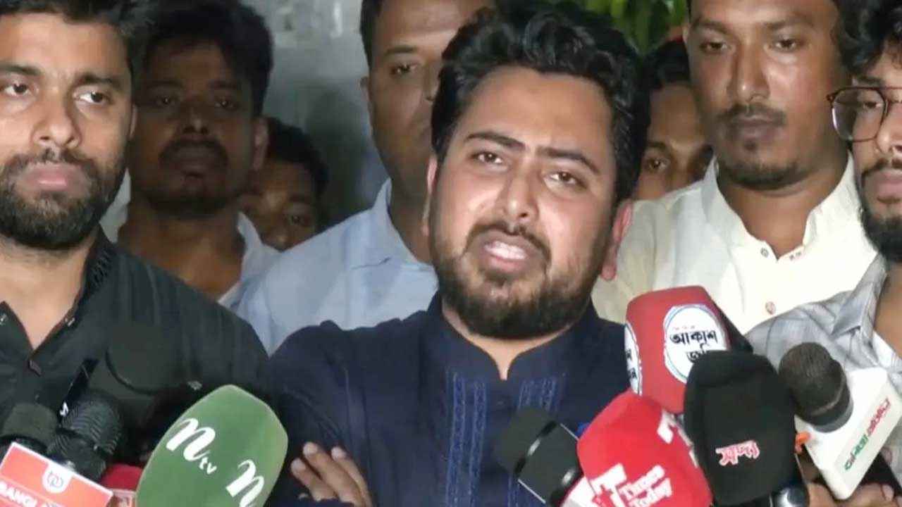 গ্যাসের দাম বাড়ালে পেট্রোবাংলা ঘেরাওয়ের হুঁশিয়ারি নাহিদের