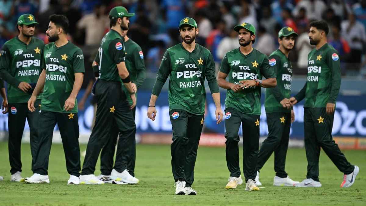আন্তর্জাতিক ম্যাচ খেলেননি কখনো, এবার বাবরদের ব্যাটিং শেখাবেন তিনি