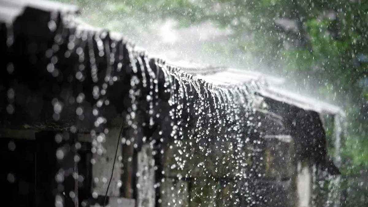 সাগরে নিম্নচাপ, সারাদেশে অতিভারী বর্ষণের শঙ্কা