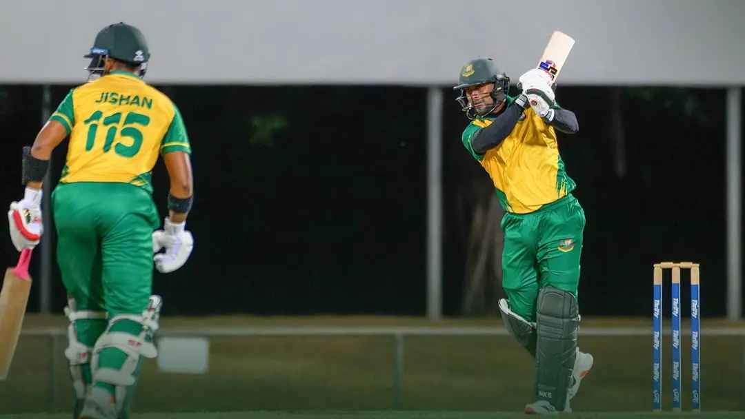 টানা তিন জয়ের পর হারের স্বাদ পেল বাংলাদেশ এইচপি দল