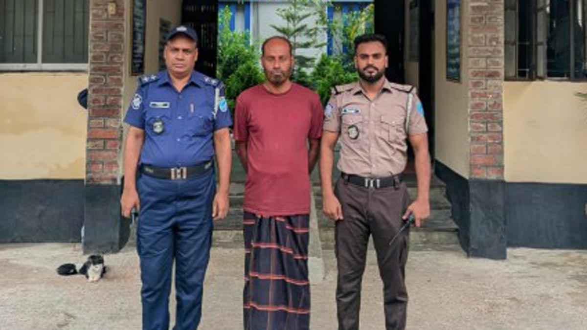 সালথায় আওয়ামী লীগ নেতা গ্রেফতার