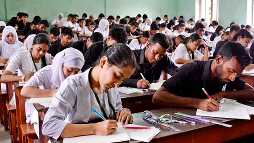 আগামী বছরের এসএসসি পরীক্ষা শুরুর নতুন তারিখ ঘোষণা