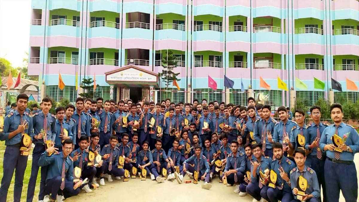 চিরিরবন্দরে ২৪২ পরীক্ষার্থীর সবাই জিপিএ-৫