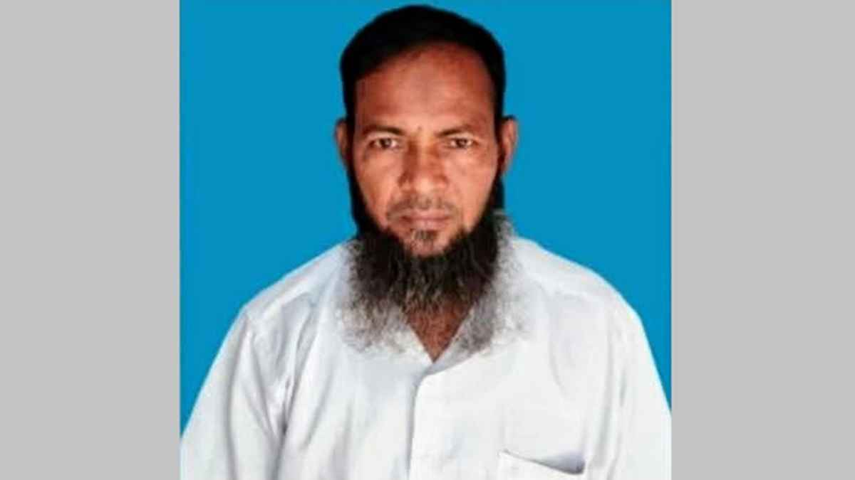 ছেলে ডাক্তার, মেয়ে নার্স; ৫৪ বছরে এসএসসি পাস বাবার