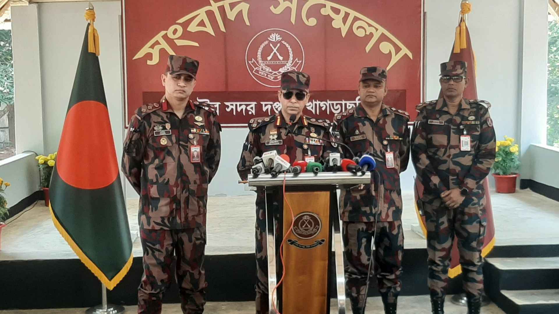 ‘ভোটাররা যেন ভয়হীনভাবে ভোটা দিতে পারেন, বিজিবি সেটি নিশ্চিত করবে’