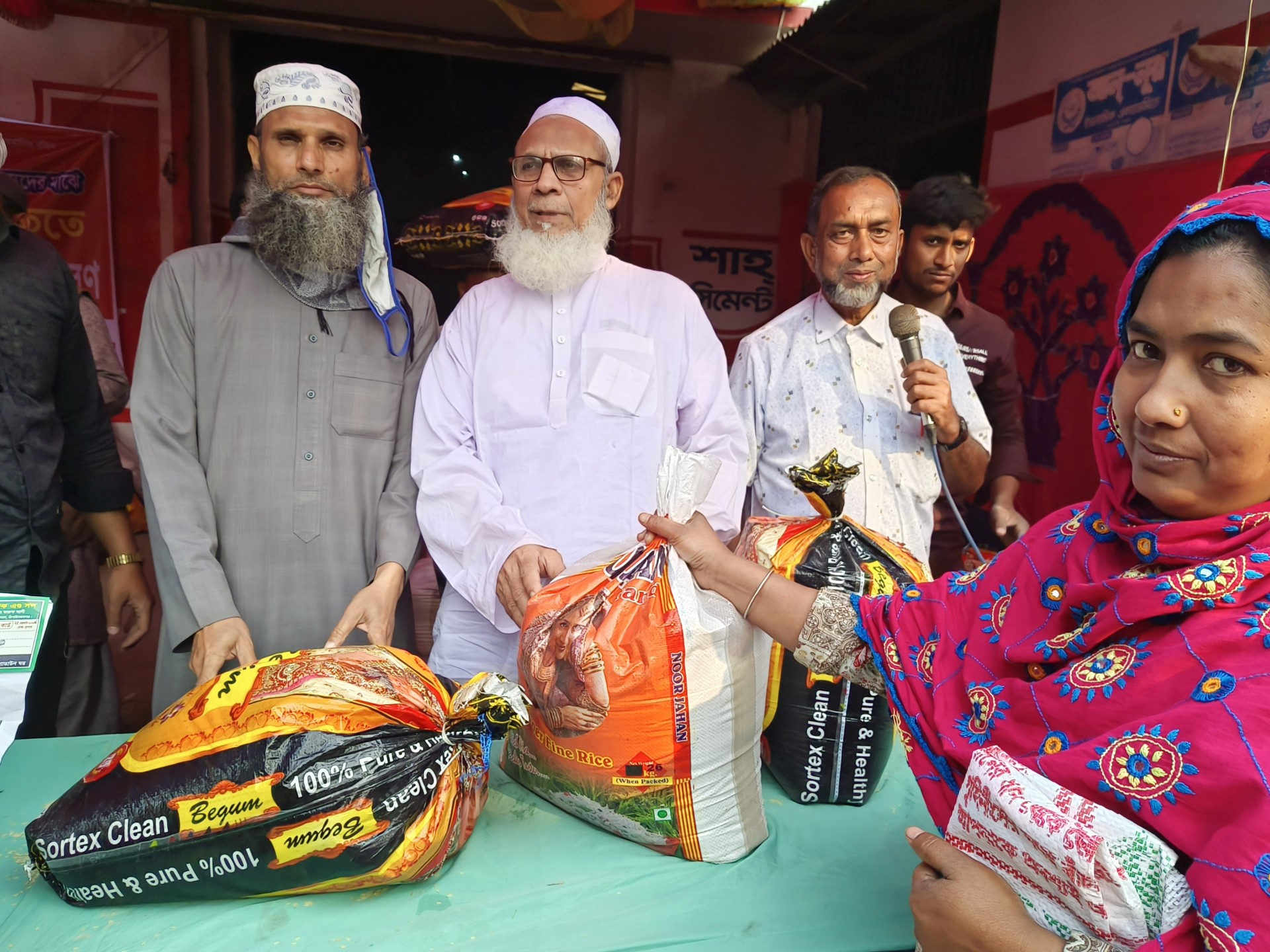 438f5318-5aa3-40c0-9f31-cf4e6722f15e