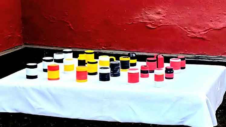 কালীগঞ্জে যৌথ বাহিনীর অভিযানে ককটেল, দা ও লাঠি উদ্ধার