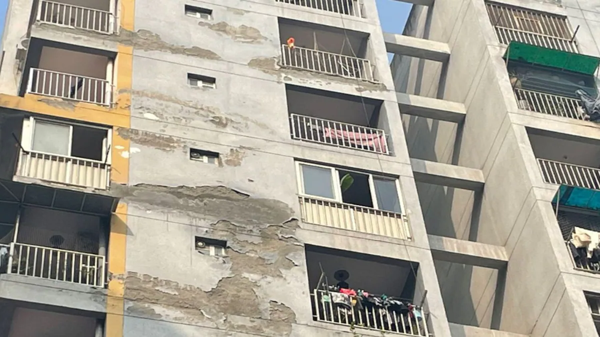 ৯ তলা থেকে লাফিয়ে আত্মহত্যা করল ‘কোরিয়ান গেমে’ আসক্ত তিন বোন