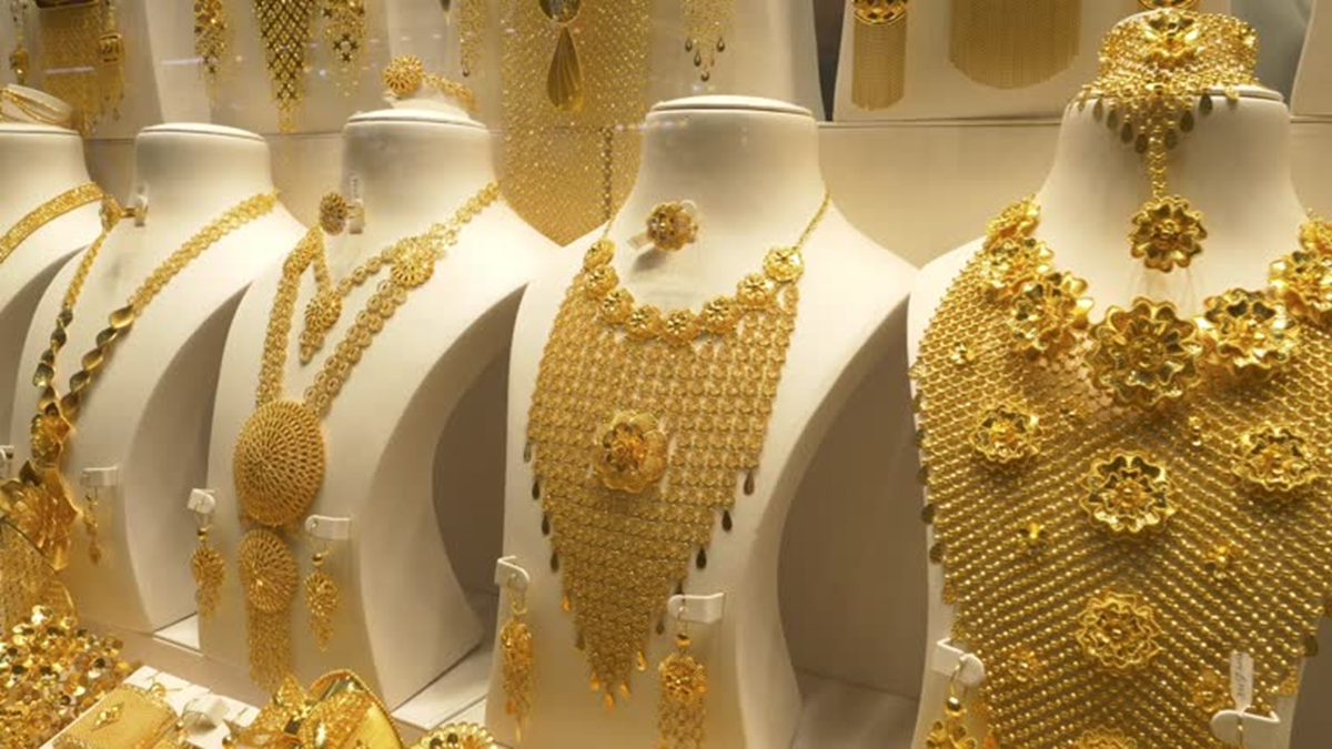 বিশ্ববাজারে ফের বাড়ল স্বর্ণের দাম