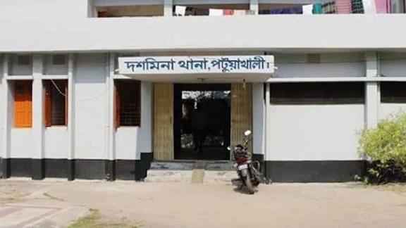 দশমিনায় প্রবাসীর স্ত্রীর ঝুলন্ত মরদেহ উদ্ধার