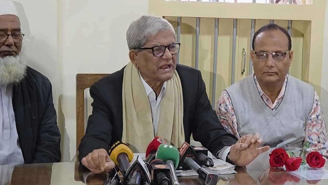 গণতন্ত্র চাপা থাকলে উগ্রবাদীদের উত্থান ঘটে: মির্জা ফখরুল