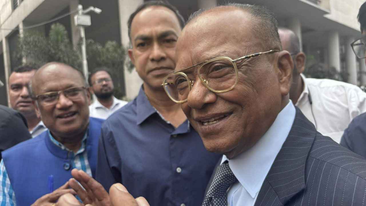 এই রমজানেই চালু হচ্ছে ফ্যামিলি কার্ড: পরিবেশ মন্ত্রী