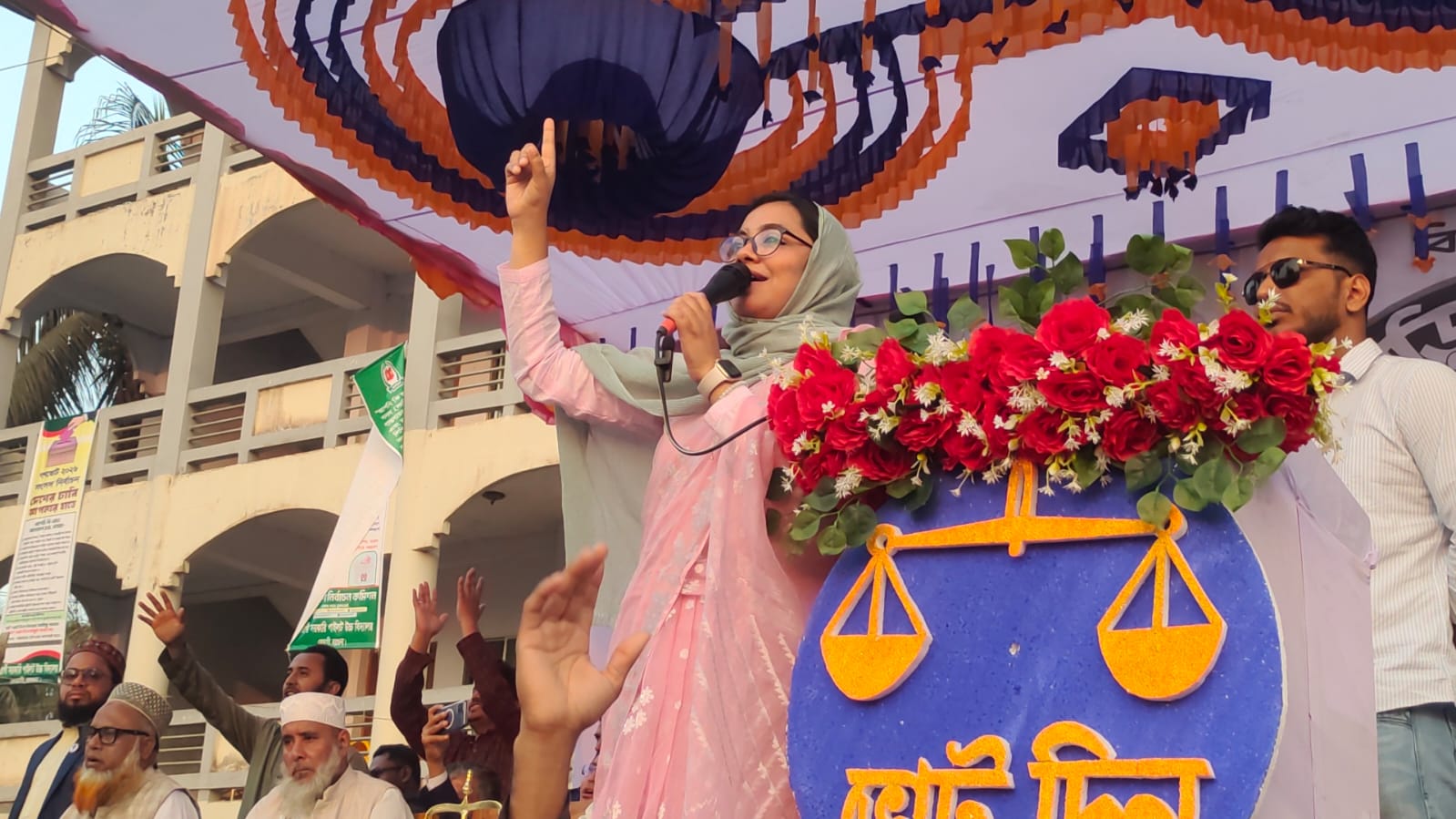 7edfdce2-728e-42d5-b792-65bb3c781e06