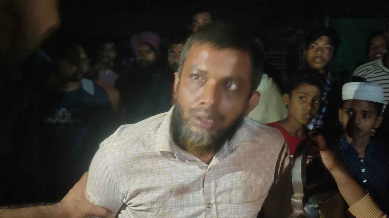 অপহরণের চারদিন পর দর্শনায় হাত পায়ে শিকল বাঁধা অবস্থায় উদ্ধার