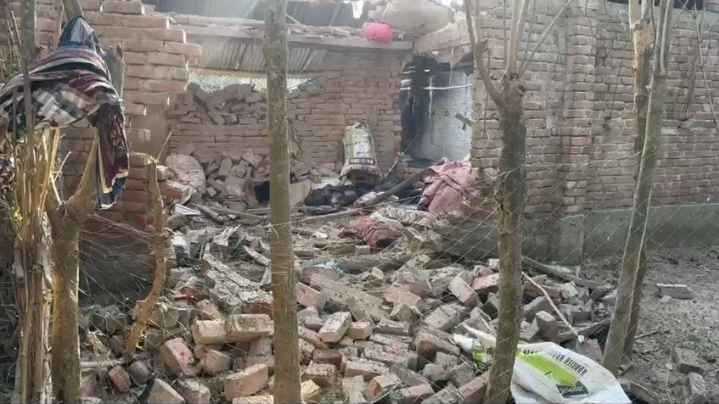 চাঁপাইনবাবগঞ্জে বোমা বিস্ফোরণের ঘটনায় গ্রেফতার ৫