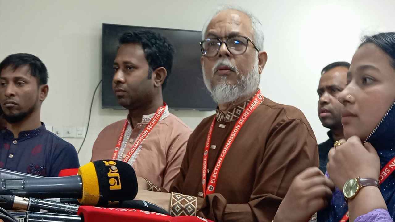 নিবন্ধন আটকে দেওয়ার ষড়যন্ত্রের অভিযোগ বিএজেপির