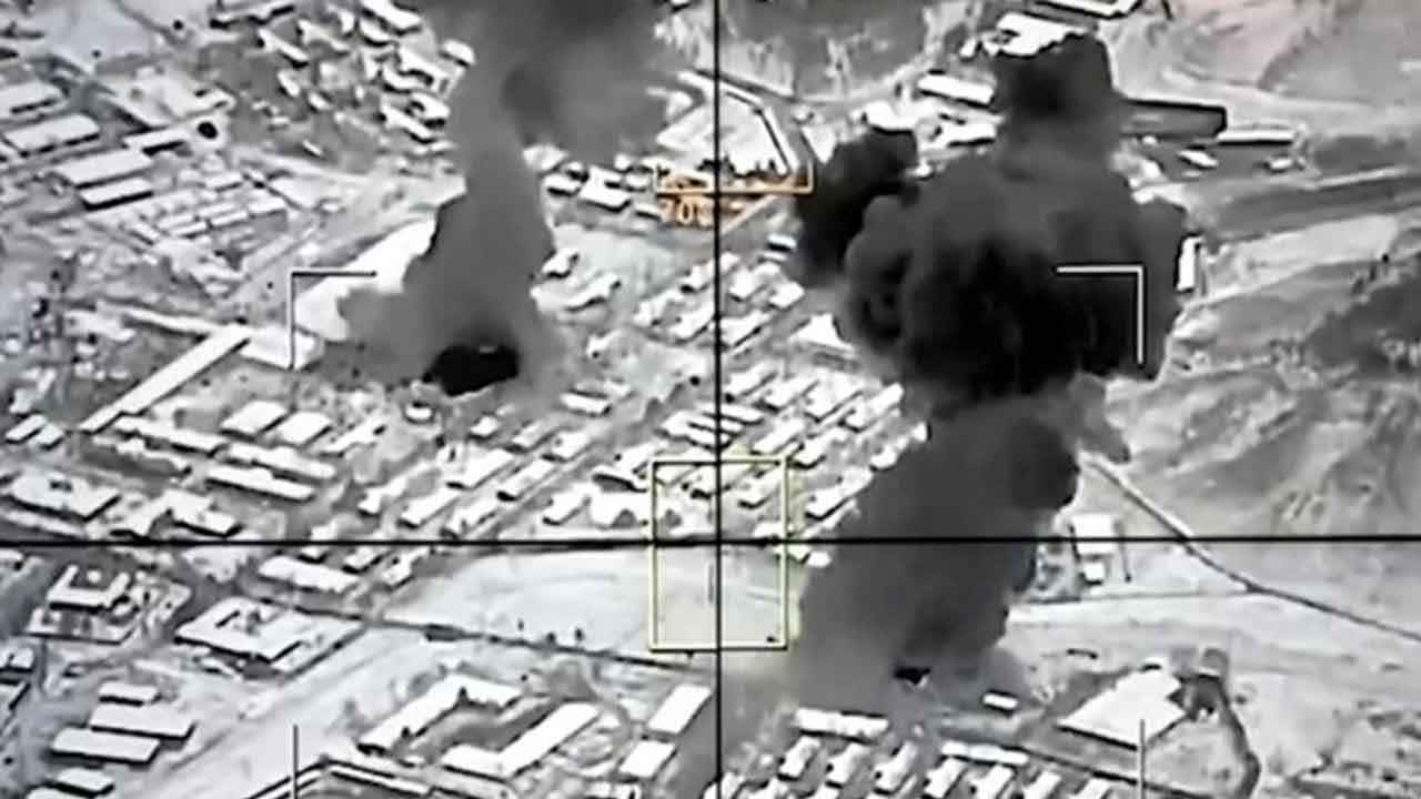 আফগানিস্তানের বিরুদ্ধে পাকিস্তানের যুদ্ধ ঘোষণা, কাবুল-কান্দাহারে হামলা