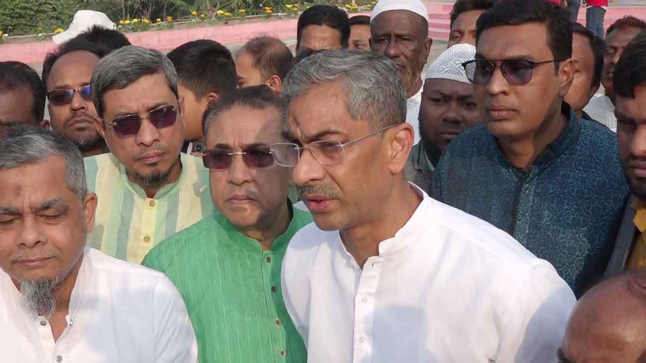 আলাদা শপথের দরকার নেই, গণভোট সংসদে কার্যকর হবে: এ্যানি