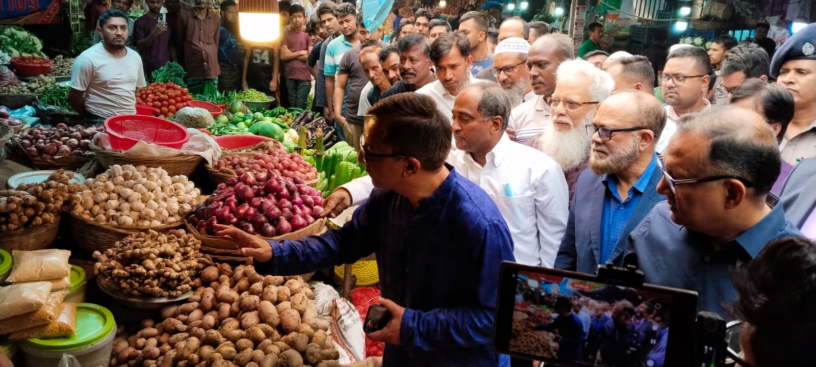 Commerce_Minister_Khandaker_Abdul_Muktadir_1