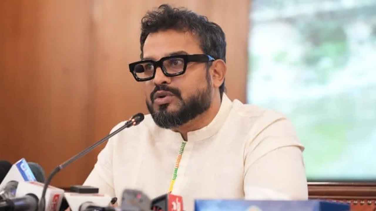 ঢাকা উত্তরের প্রশাসক এজাজের দেশত্যাগে নিষেধাজ্ঞা