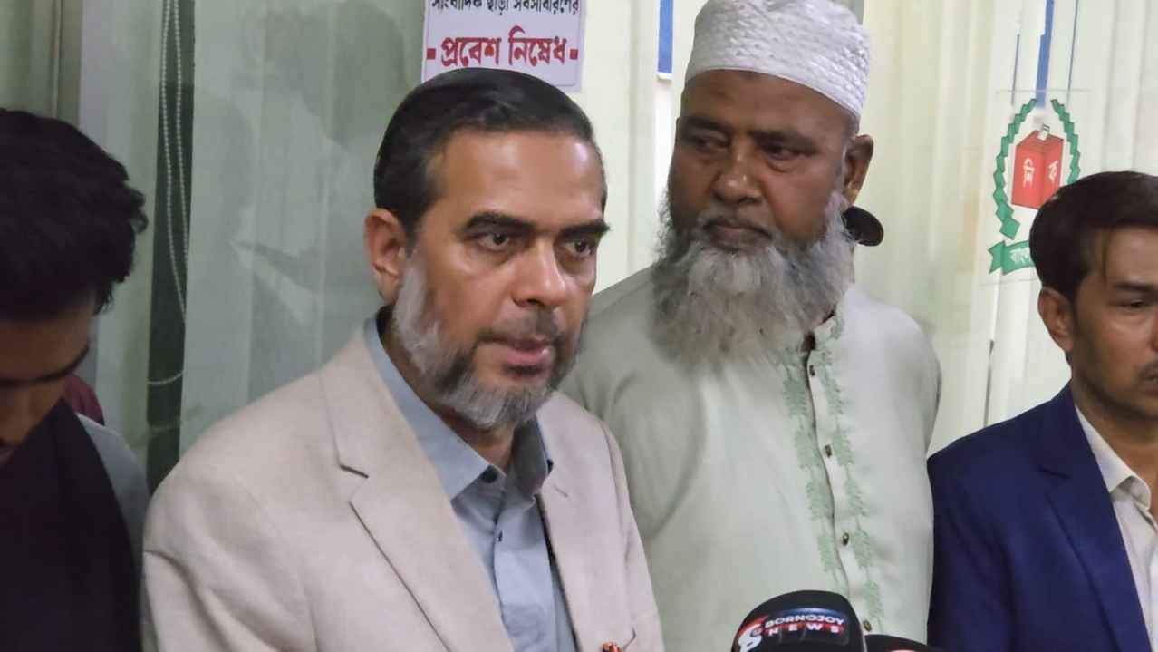 Jubayer Robi বারবার ইসিতে আসতে বাধ্য করা হলে নির্বাচন প্রশ্নবিদ্ধ হবে: জামায়াত