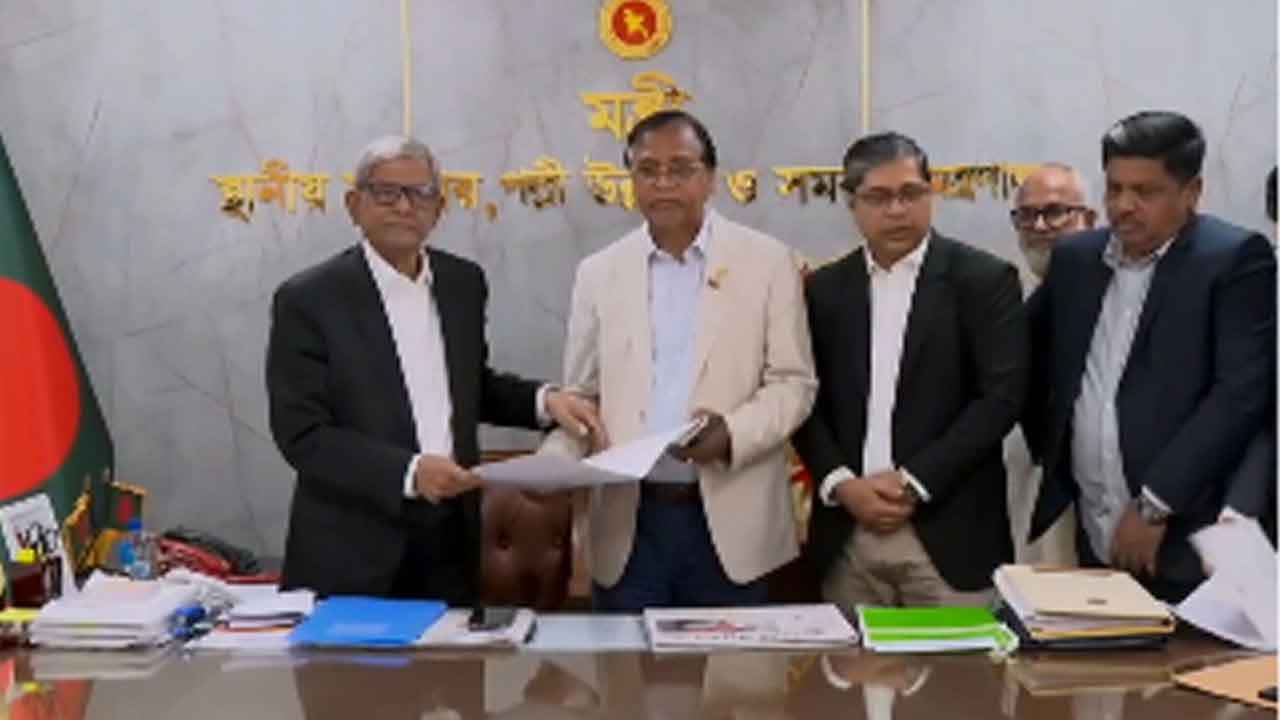 মেয়াদ অনুযায়ী ধাপে ধাপে সিটি করপোরেশন নির্বাচন হবে: মির্জা ফখরুল