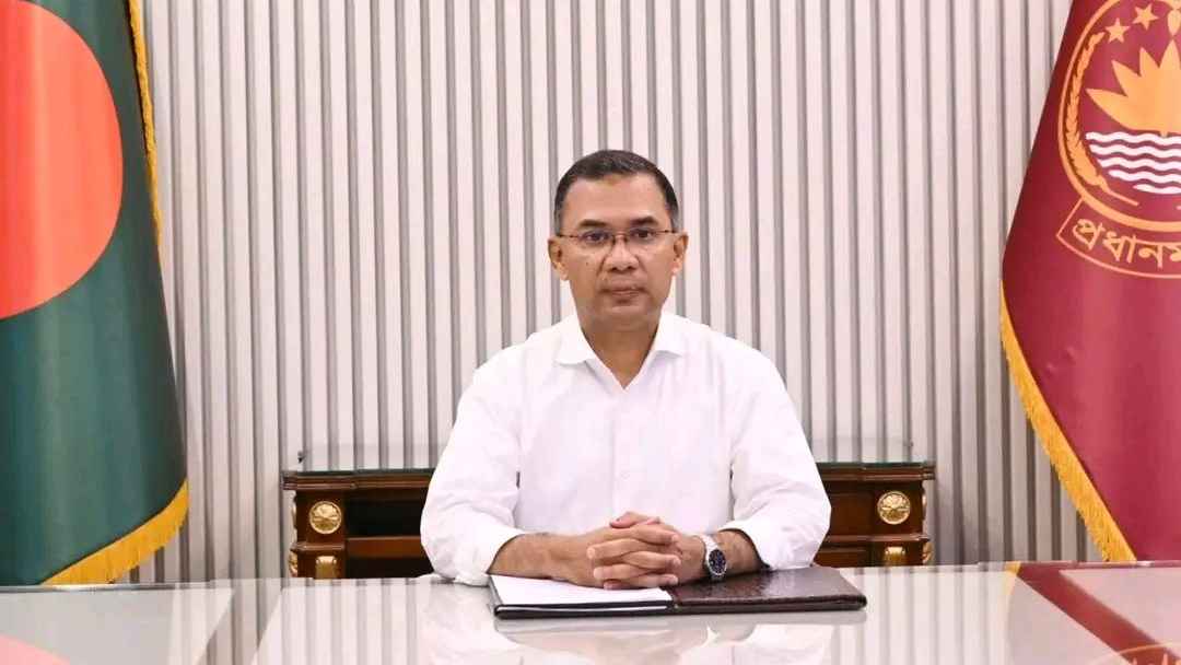 ট্রাফিক সিগনাল মেনে ৪১ মিনিটে সচিবালয়ে গেলেন প্রধানমন্ত্রী