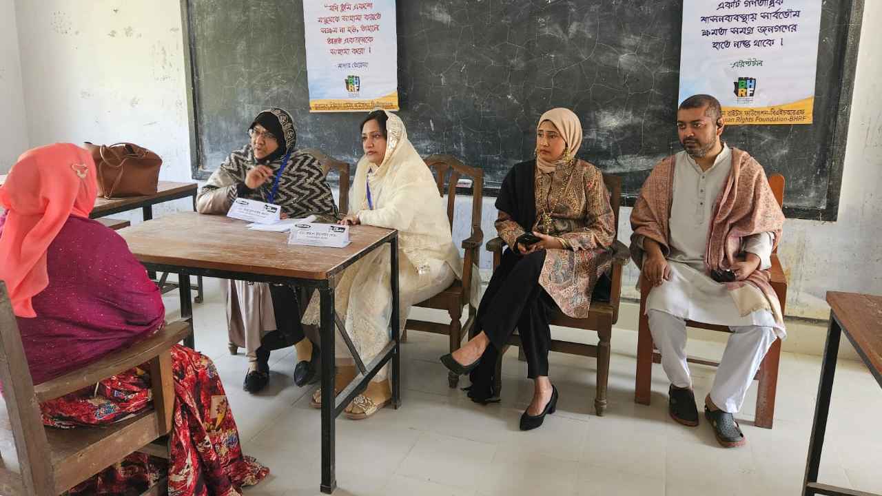 বিনামূল্যে আইনি সহায়তা দিতে দেশের প্রথম ‘আইনের মেলা’ অনুষ্ঠিত