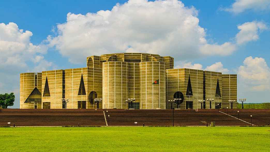 ছায়া মন্ত্রিসভা কী? কোন কোন দেশে ছায়া মন্ত্রিসভা রয়েছে?