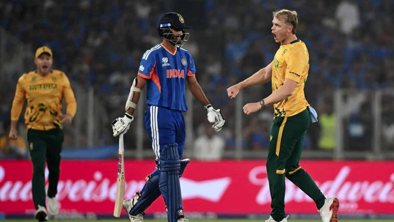 দক্ষিণ আফ্রিকার কাছে হারায় সেমিফাইনালে ওঠতে ভারতের কঠিন সমীকরণ