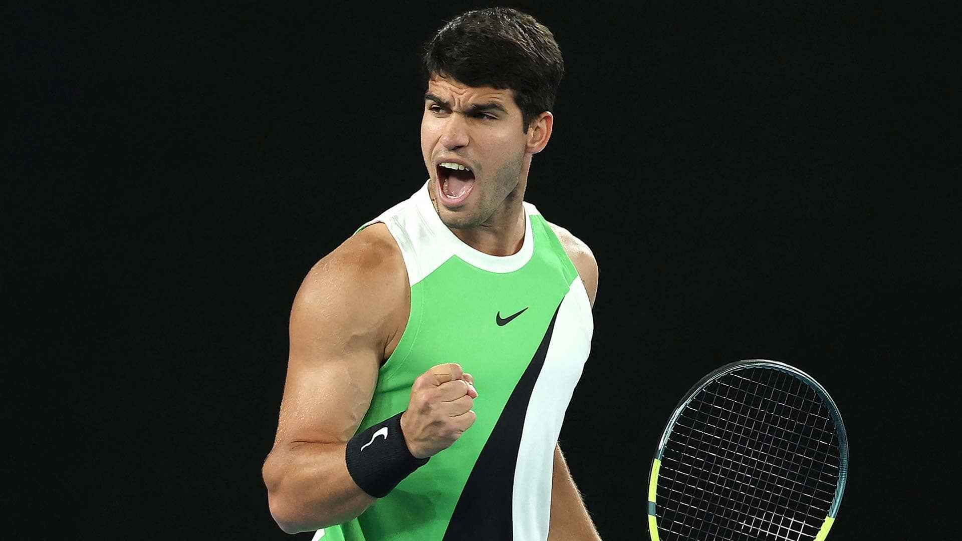 জোকোভিচকে হারিয়ে ইতিহাস গড়ে অস্ট্রেলিয়ান ওপেন জিতলেন আলকারাজ