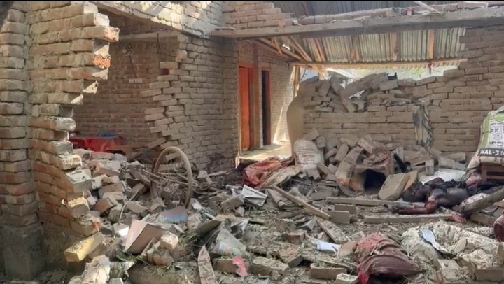 b7a92197-5cae-4162-8204-1cefb7d3809a b7a92197-5cae-4162-8204-1cefb7d3809a