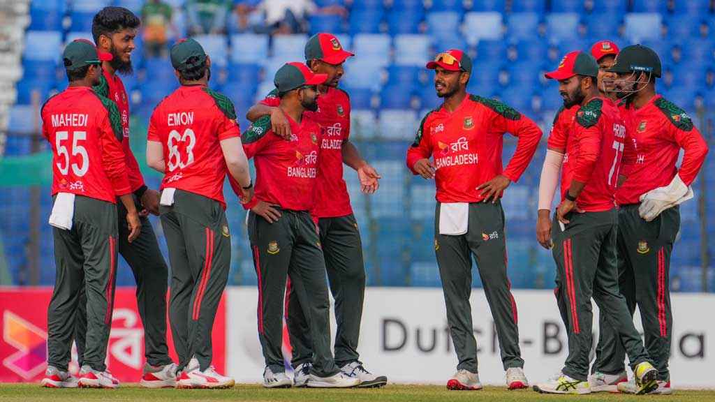 ১৪ বছর পর বিব্রতকর রেকর্ডের সঙ্গী পেল বাংলাদেশ