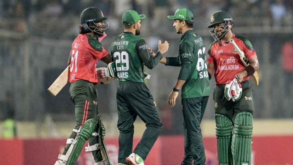 বাংলাদেশ সফরে আসছে পাকিস্তান