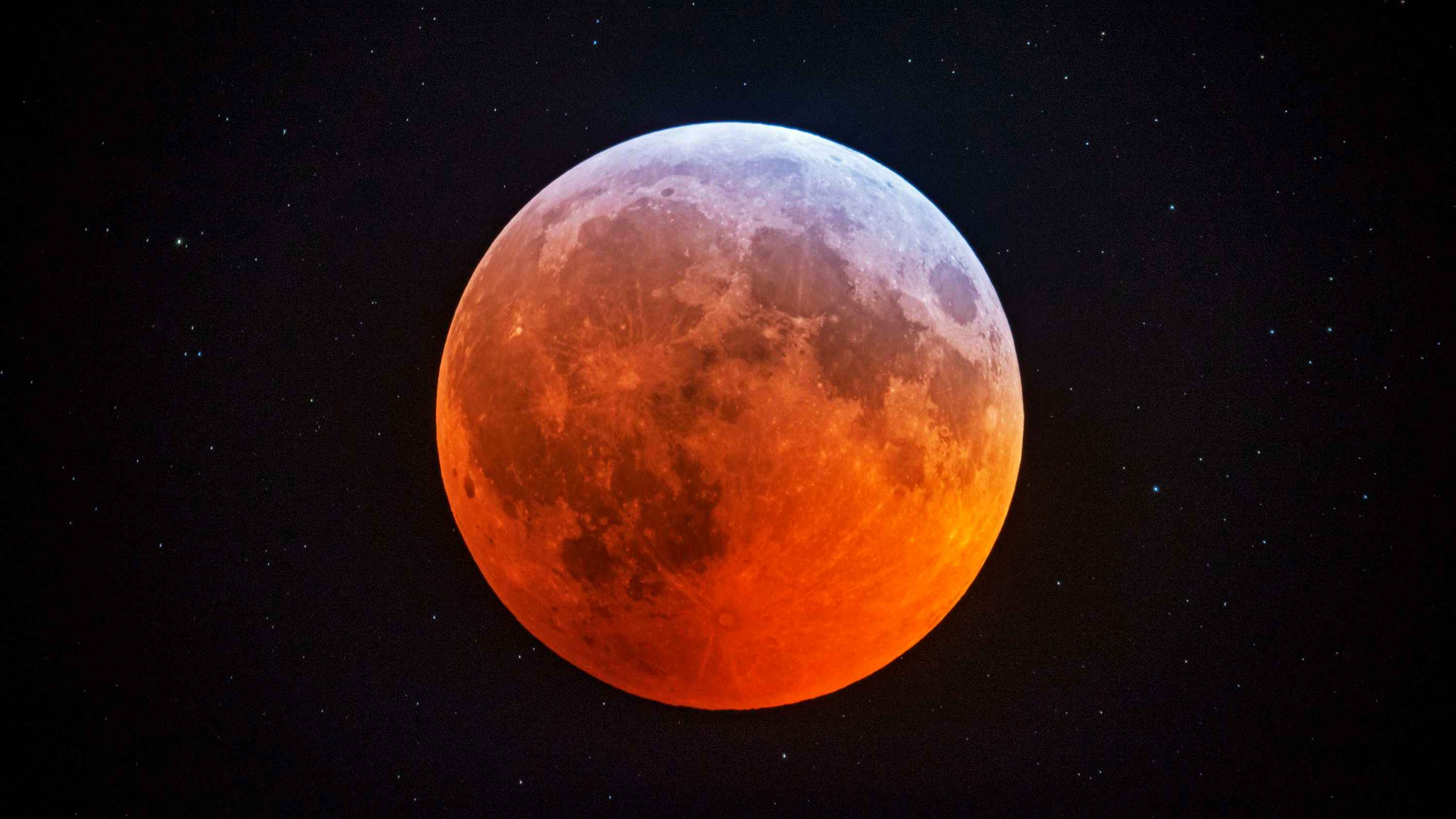 ব্লাড মুন দেখা যাবে মার্চের শুরুতে