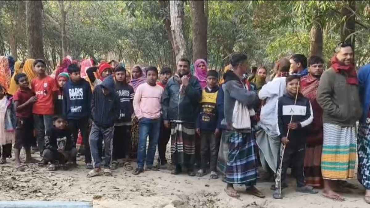 হাত বোমা তৈরির সময় বিস্ফোরণ, প্রাণ গেল ২ জনের