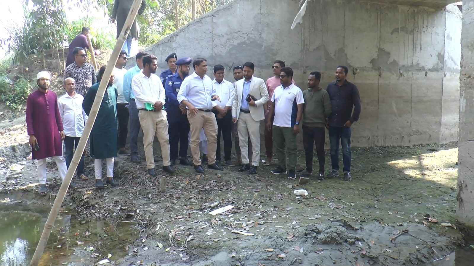 মাদারীপুরে মরা খালগুলো খননের উদ্যোগ, তিন ফসল ঘরে তোলার আশা