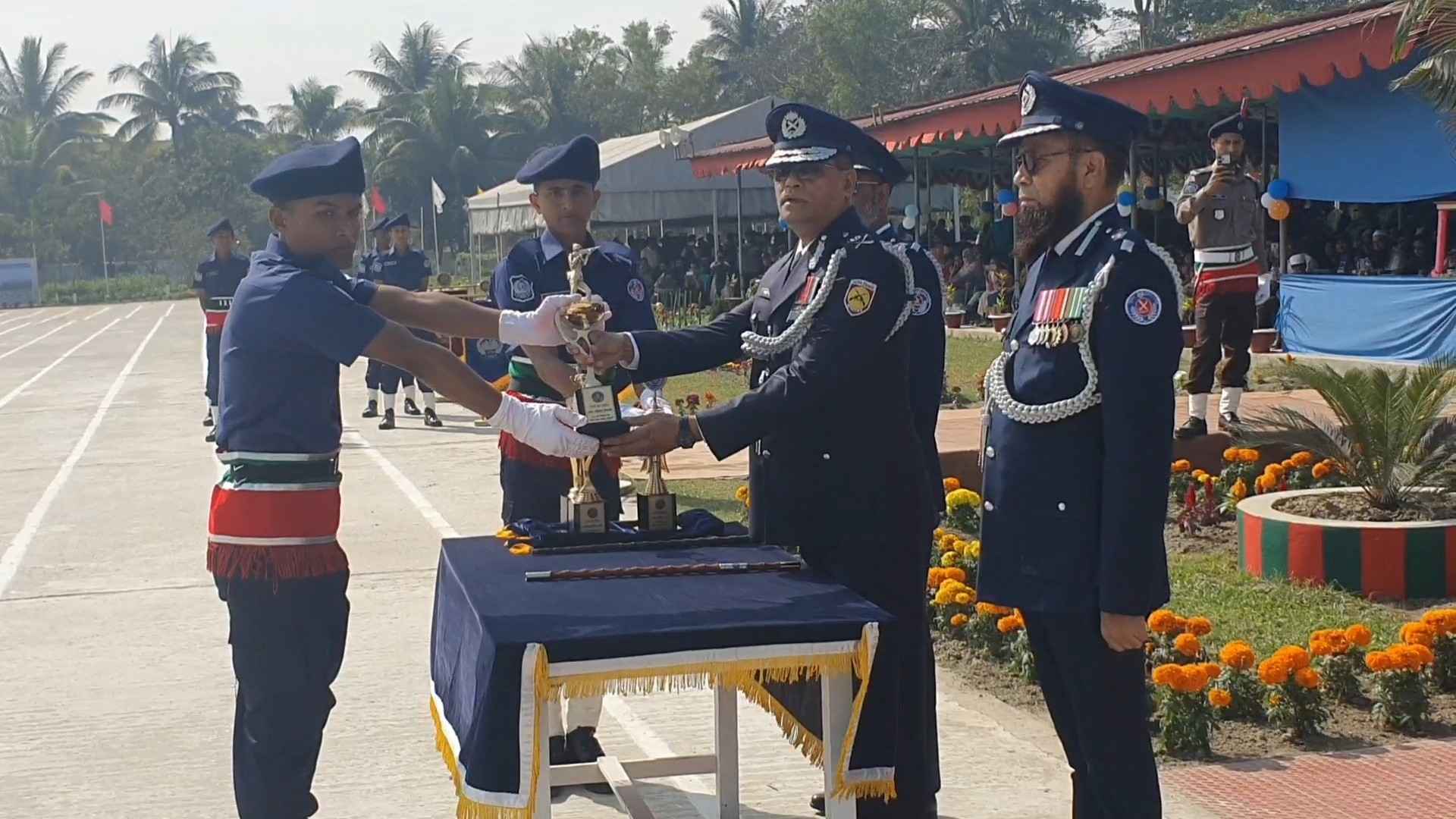 ‘জনগণের সেবক হয়ে কাজ করলে পুলিশের প্রতি ক্ষোভ দূর হবে’