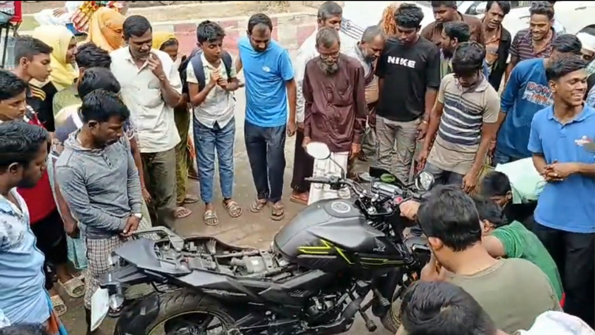 f2543b85-de08-4dd6-a62b-baef67dca733