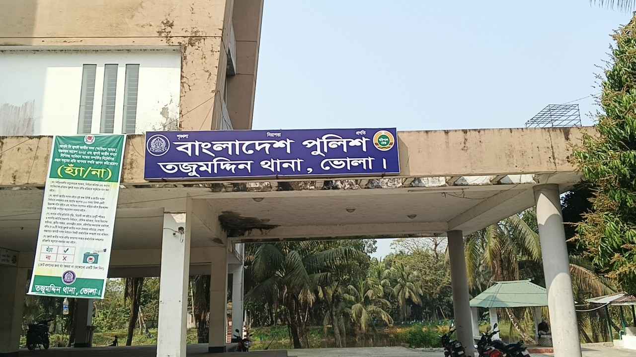 ভোলায় বাকপ্রতিবন্ধী নারীকে গণধর্ষণের ঘটনায় গ্রেফতার ৩