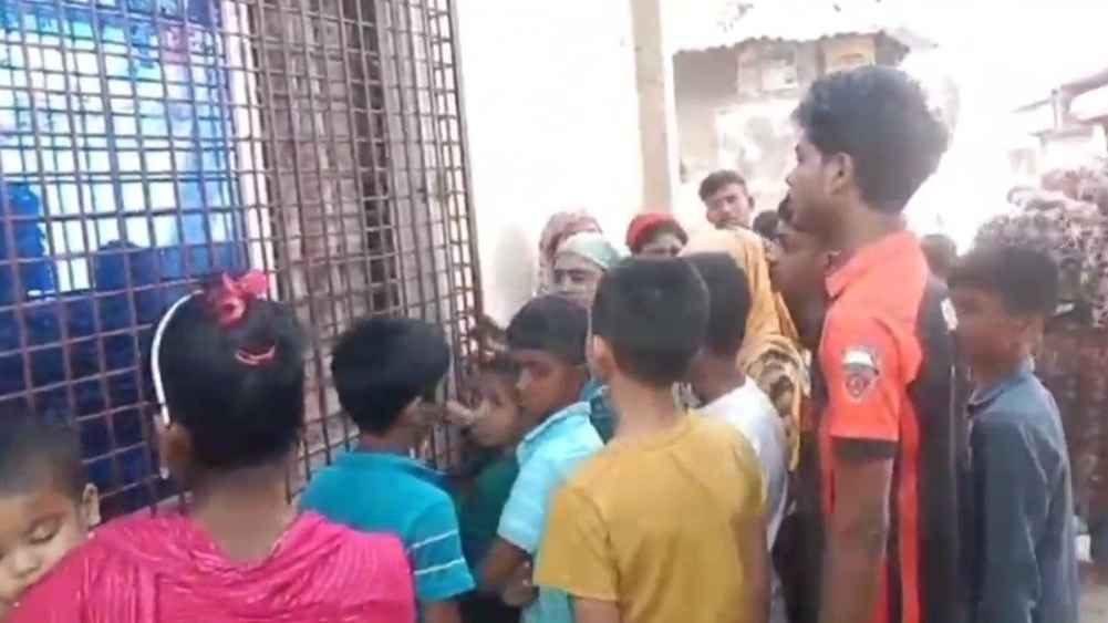 গাজীপুরে গৃহবধূকে কুপিয়ে হত্যা