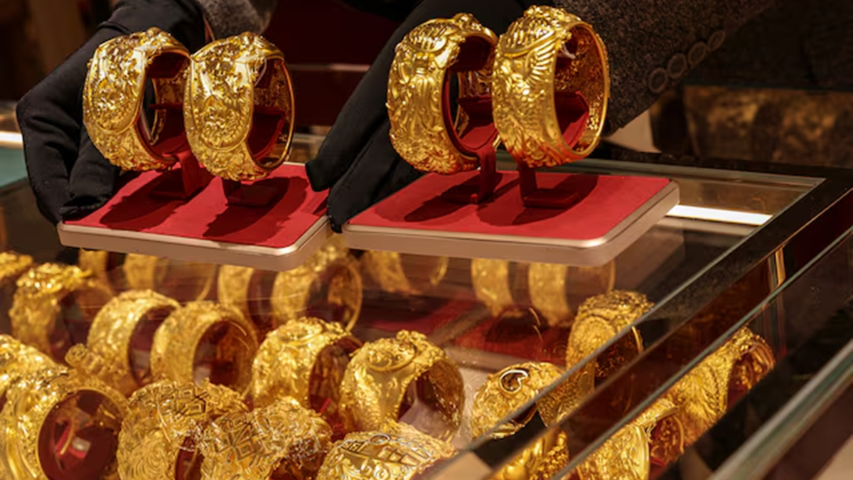 বিশ্ববাজারে স্বর্ণের দরপতন, কমেছে রুপার দামও